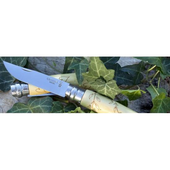 Нож складной Opinel №7 Nature, нержавеющая сталь, рукоять самшит, гравировка листья